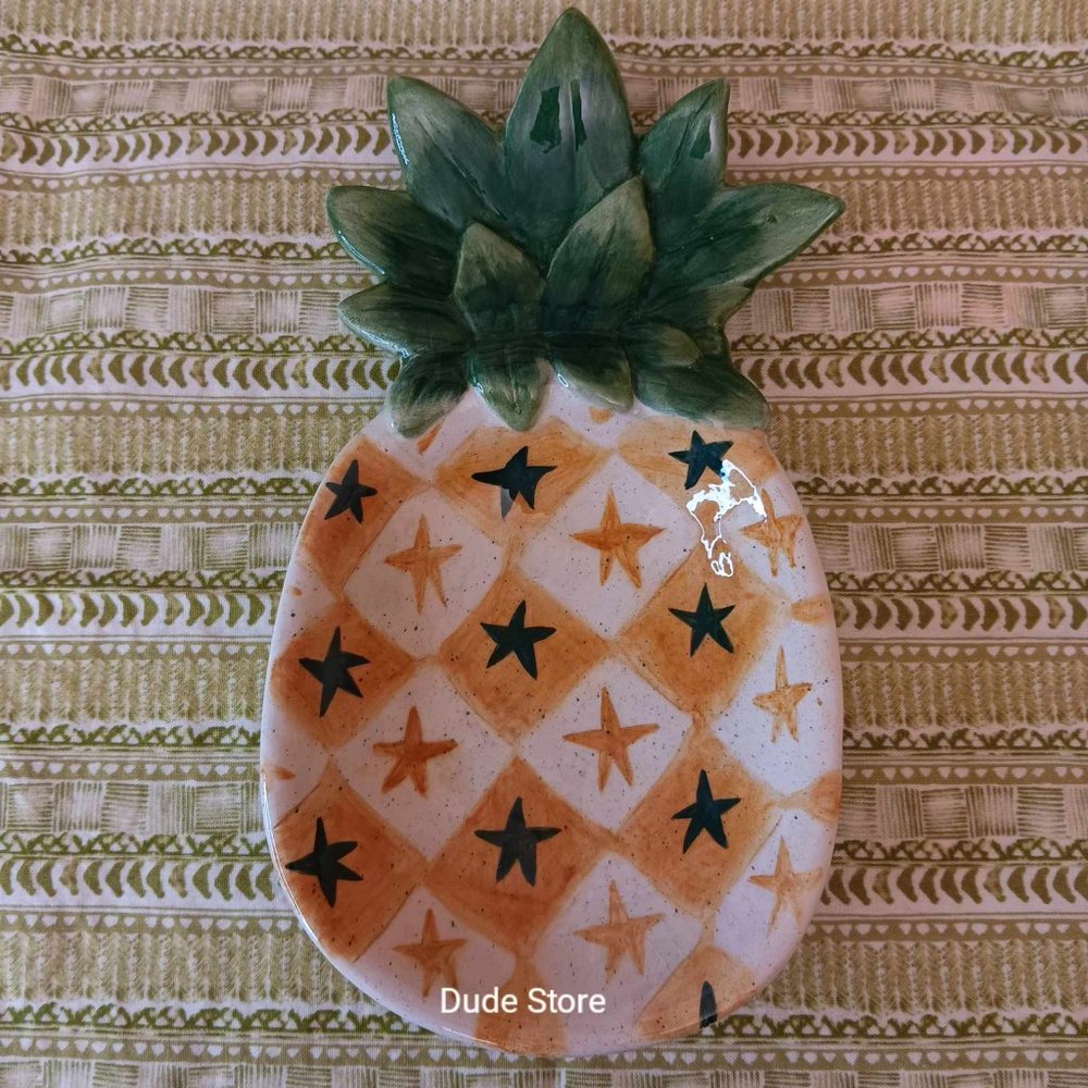 8-inch Ceramic Pineapple Shaped Trinket - Candy - Spoon Holder- Fruit Dish